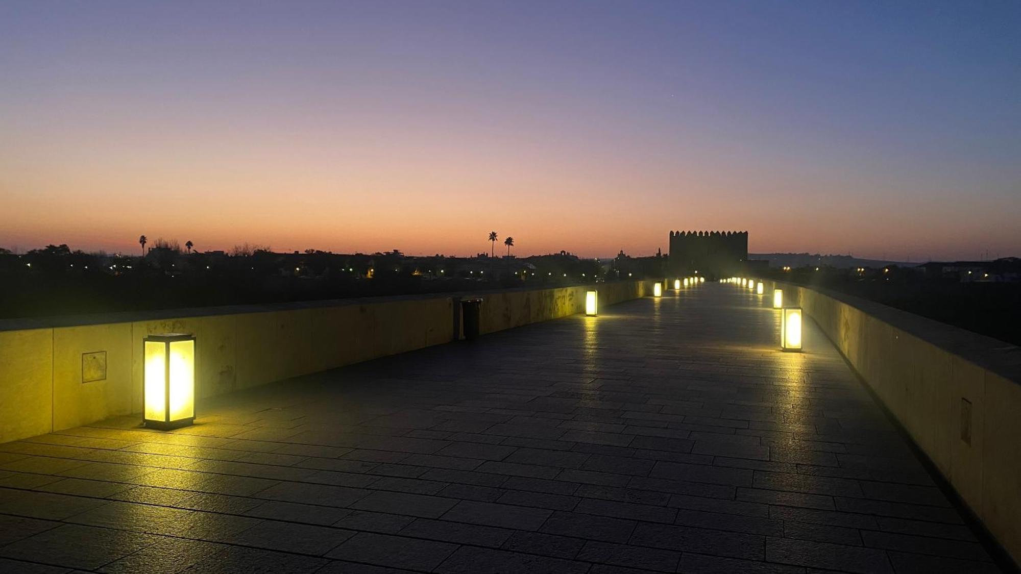 Duplex Junto Al Puente Romano Con Gran Terraza Y Parking Privado Córdoba Exterior foto